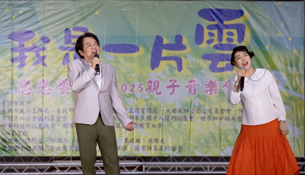 我是一片雲-親子音樂會  簡文秀與民眾嗨唱「螢火蟲之歌」